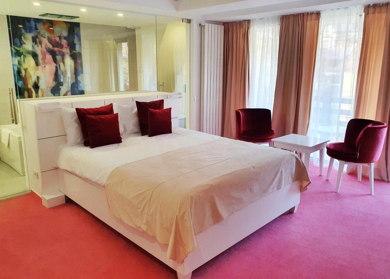 Casa Varful Cu Dor Sinaia Ngoại thất bức ảnh