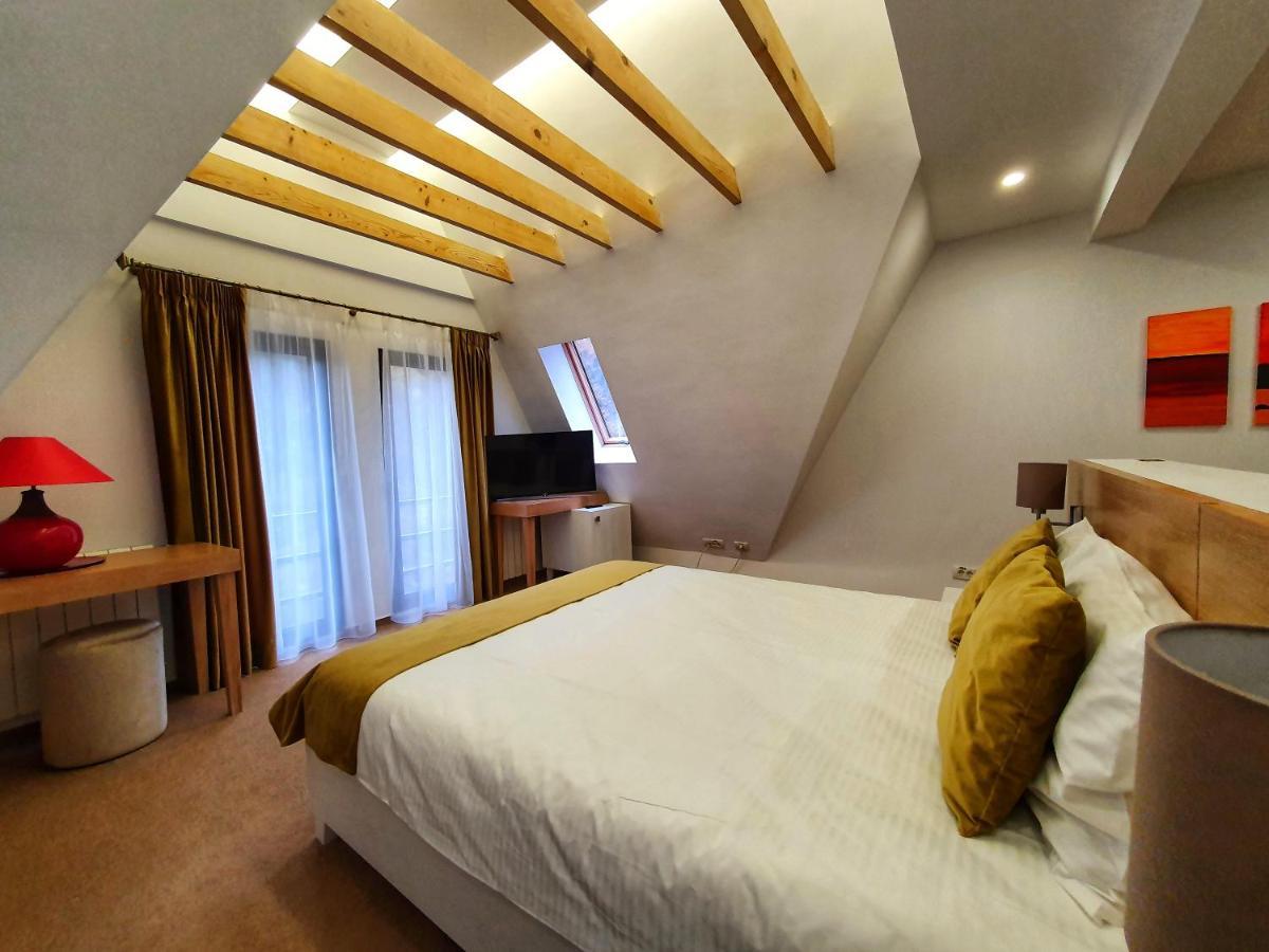 Casa Varful Cu Dor Sinaia Ngoại thất bức ảnh